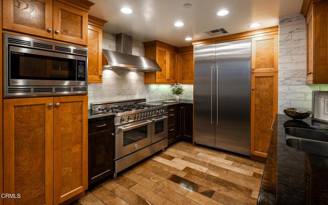 250 S De Lacey Avenue 305A, Pasadena, CA 91105