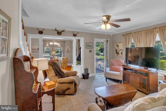 310 E 3RD ST, Moorestown, NJ 08057