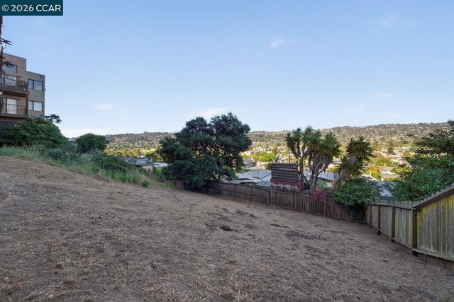 615 Jackson St, Albany, CA 94706