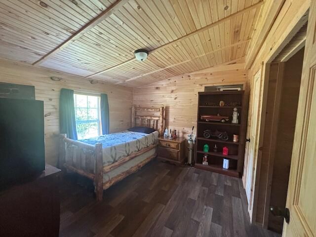 70 Spruce Pine Road, Woollum, KY 40906