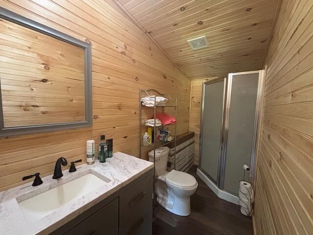 70 Spruce Pine Road, Woollum, KY 40906