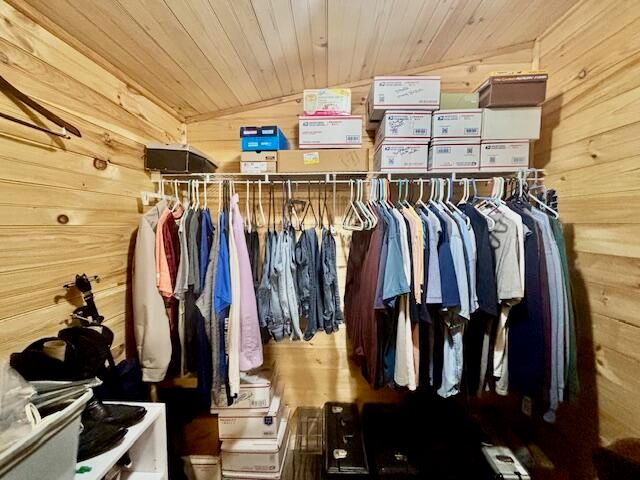 70 Spruce Pine Road, Woollum, KY 40906