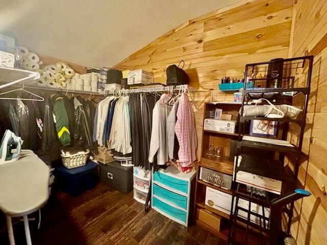 70 Spruce Pine Road, Woollum, KY 40906