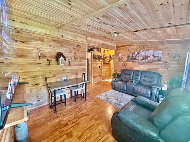 70 Spruce Pine Road, Woollum, KY 40906