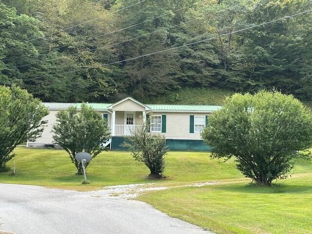 70 Spruce Pine Road, Woollum, KY 40906