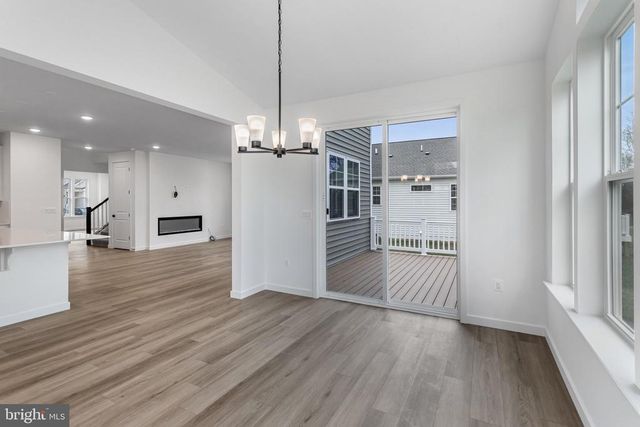 2083 SPRINGVALE DR, Bealeton, VA 22712