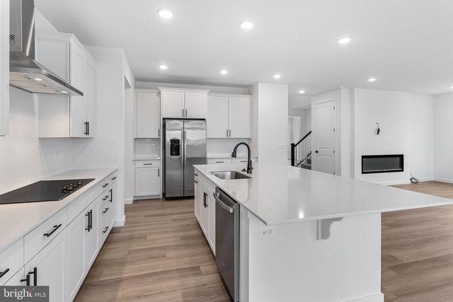 2083 SPRINGVALE DR, Bealeton, VA 22712