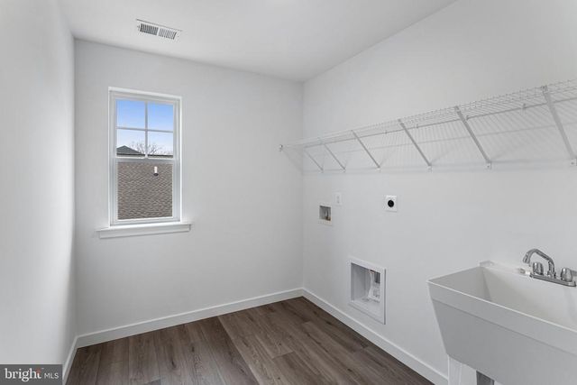 2083 SPRINGVALE DR, Bealeton, VA 22712