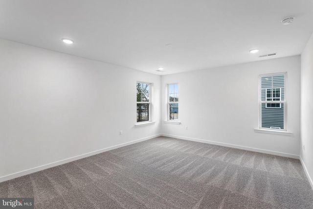 2083 SPRINGVALE DR, Bealeton, VA 22712