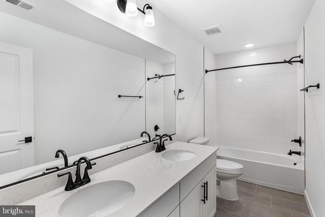 2083 SPRINGVALE DR, Bealeton, VA 22712