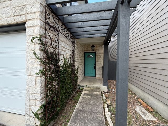 13104 Brook Arbor, San Antonio, TX 78232