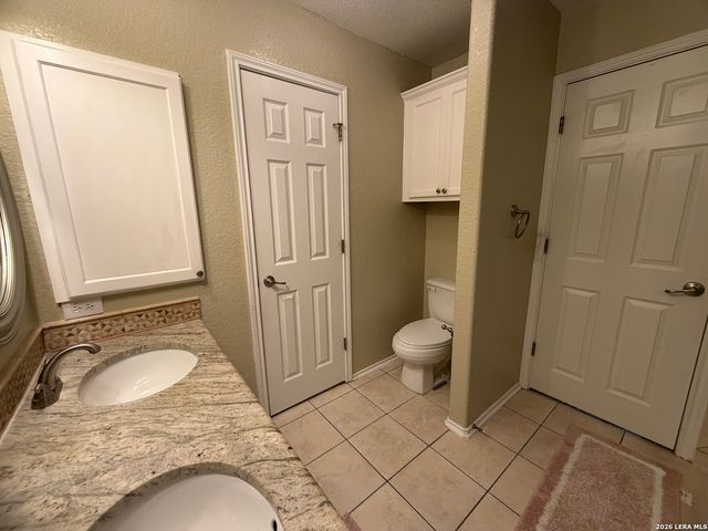 13104 Brook Arbor, San Antonio, TX 78232