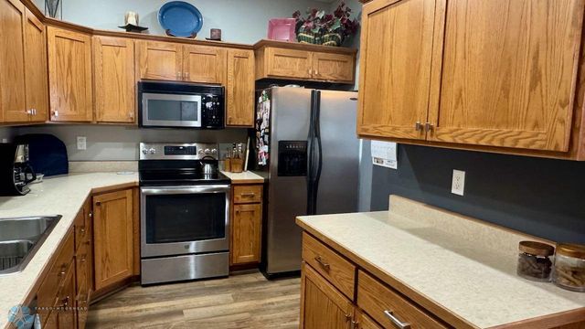 4583 44th Street S, Fargo, ND 58104