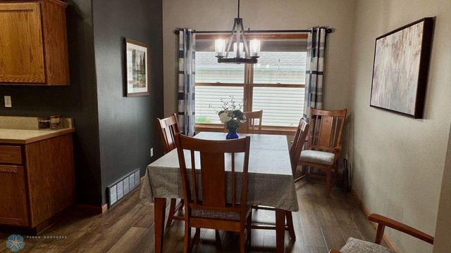 4583 44th Street S, Fargo, ND 58104