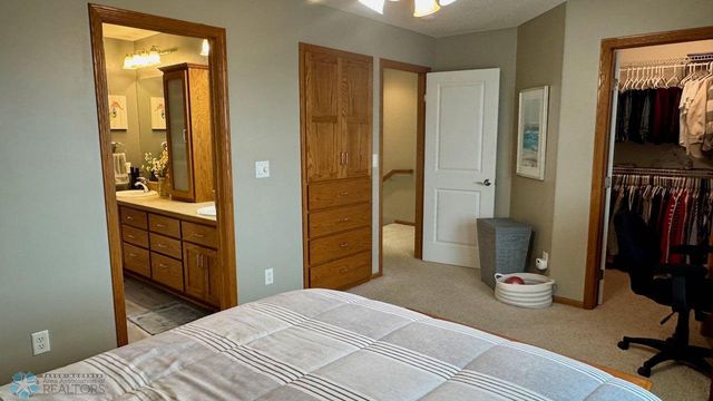 4583 44th Street S, Fargo, ND 58104