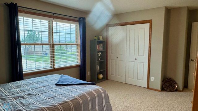 4583 44th Street S, Fargo, ND 58104