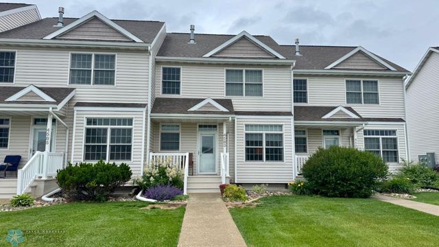 4583 44th Street S, Fargo, ND 58104