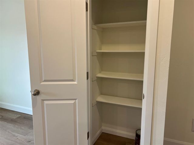 2041 Brush Creek Way, Newcastle, OK 73065