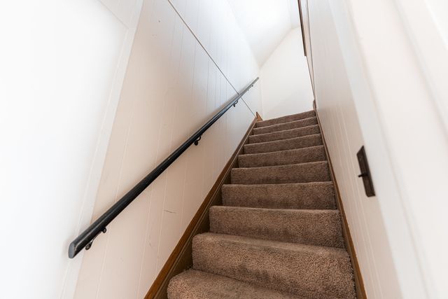 120 Sabin Street, Sycamore, IL 60178