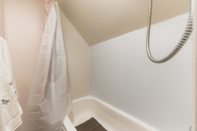 120 Sabin Street, Sycamore, IL 60178