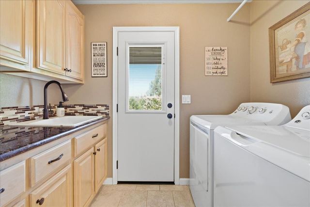 2589 Bertella Rd, Cameron Park, CA 95682
