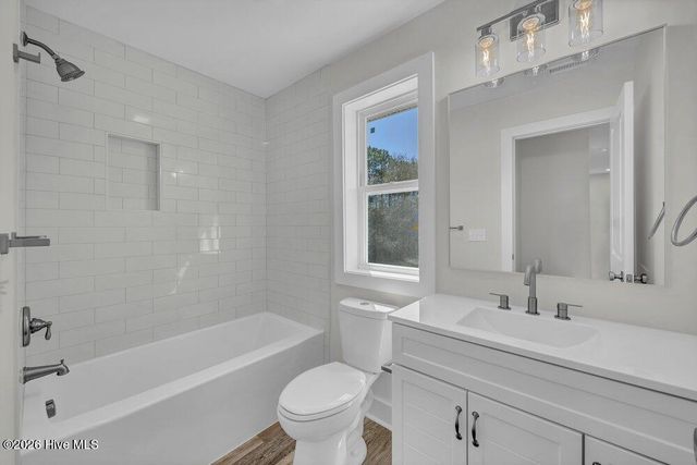 296 Charlestown Road, Southport, NC 28461