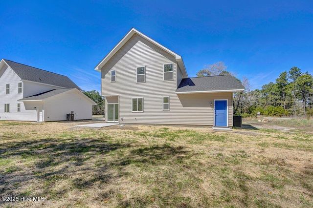 296 Charlestown Road, Southport, NC 28461