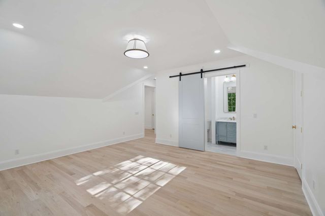 4401 Iroquois Ave, Nashville, TN 37205