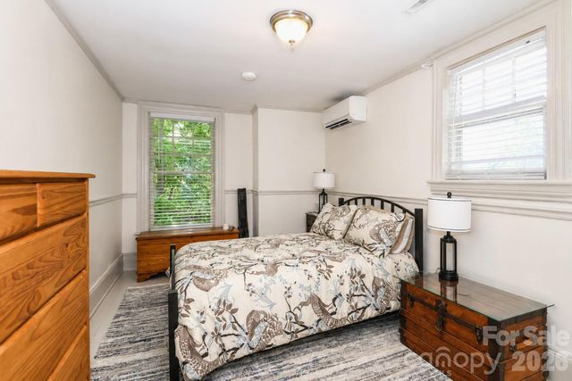 235 N Race Street, Statesville, NC 28677