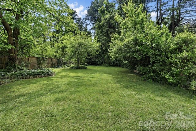 235 N Race Street, Statesville, NC 28677