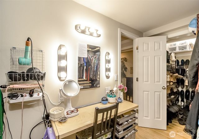 5929 164th Place SW, Lynnwood, WA 98037