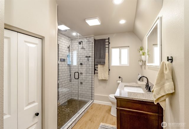 5929 164th Place SW, Lynnwood, WA 98037