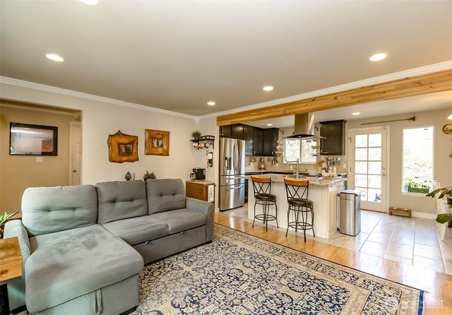 5929 164th Place SW, Lynnwood, WA 98037