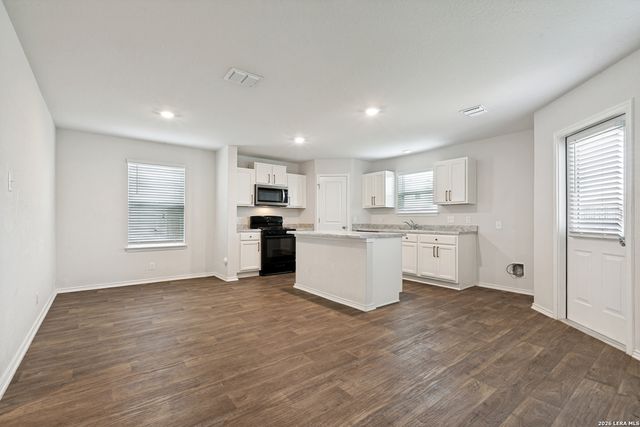 9850 Cotton Grass, San Antonio, TX 78254