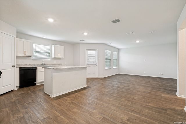 9850 Cotton Grass, San Antonio, TX 78254