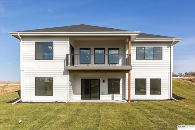 11052 N 173rd Street, Bennington, NE 68007