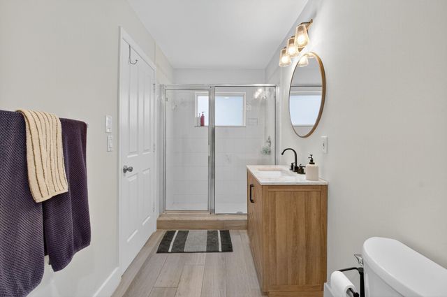 6701 Hillside Lane, Lake Worth, FL 33462