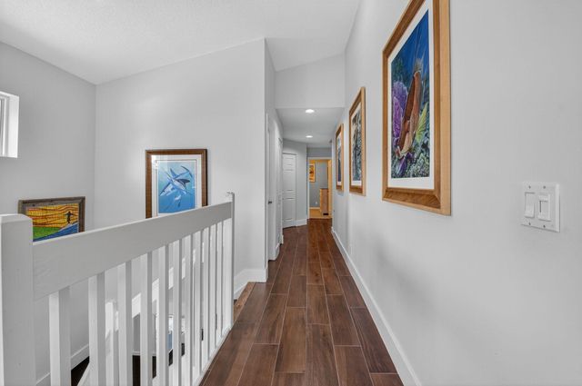 6701 Hillside Lane, Lake Worth, FL 33462