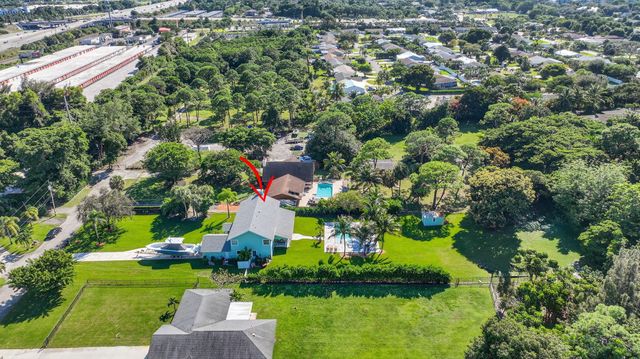 6701 Hillside Lane, Lake Worth, FL 33462