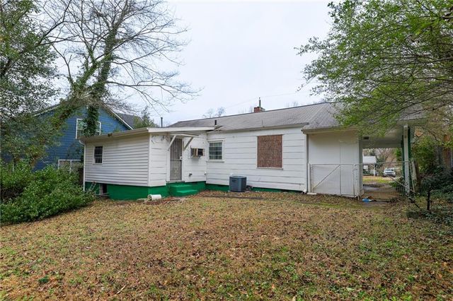 1650 North NW Avenue, Atlanta, GA 30318