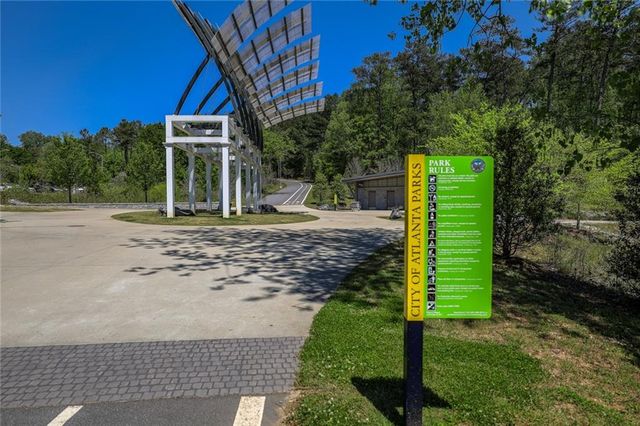 1650 North NW Avenue, Atlanta, GA 30318