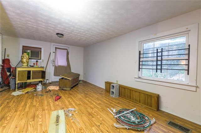 1650 North NW Avenue, Atlanta, GA 30318