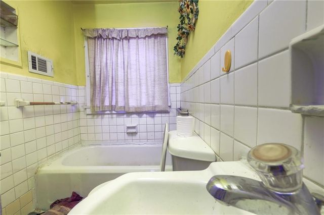 1650 North NW Avenue, Atlanta, GA 30318