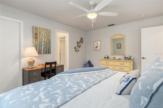 774 SPRING LAKE BOULEVARD NW, Port Charlotte, FL 33952