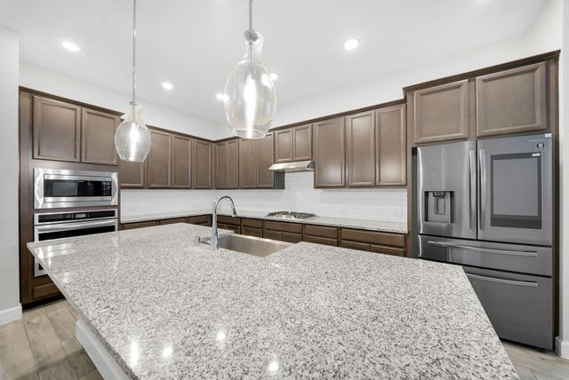 407 Micaela Meadows Court, Richmond, TX 77406