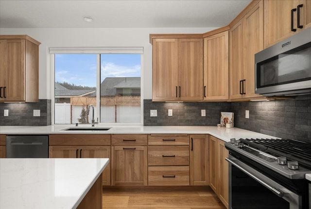 2263 N Summit Ct, Liberty Lake, WA 99019