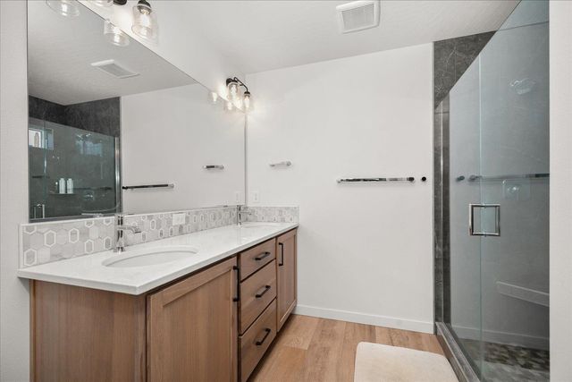 2263 N Summit Ct, Liberty Lake, WA 99019