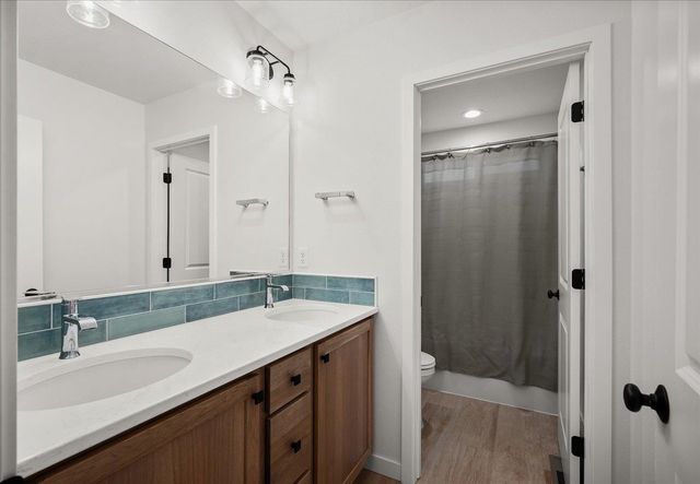 2263 N Summit Ct, Liberty Lake, WA 99019