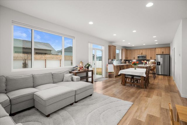 2263 N Summit Ct, Liberty Lake, WA 99019