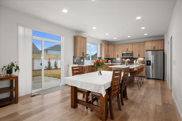 2263 N Summit Ct, Liberty Lake, WA 99019